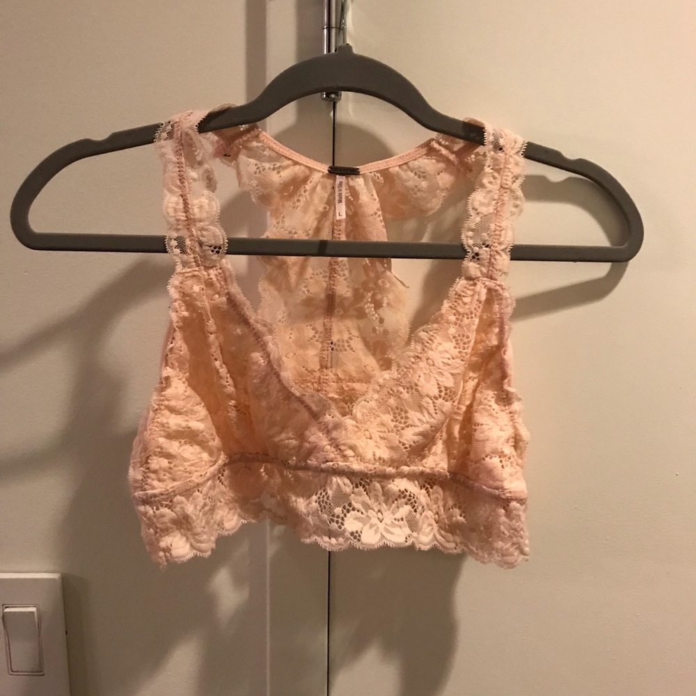 PINK LACE BRALETTE